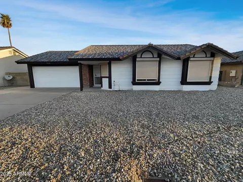 5654 W Villa Theresa Dr, Glendale, AZ 85308