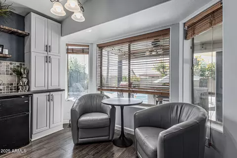 Kitchen - 4665 E Goldfinch Gate Ln, Phoenix, AZ 85044 photo 1 of 5