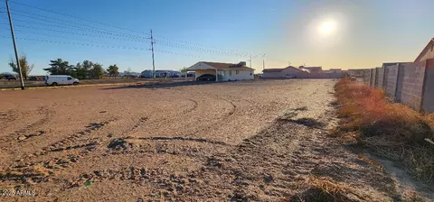 8700 W Milligan Rd #2820, Arizona City, AZ 85123