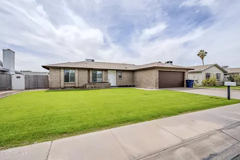 903 W Barrow Dr, Chandler, AZ 85225