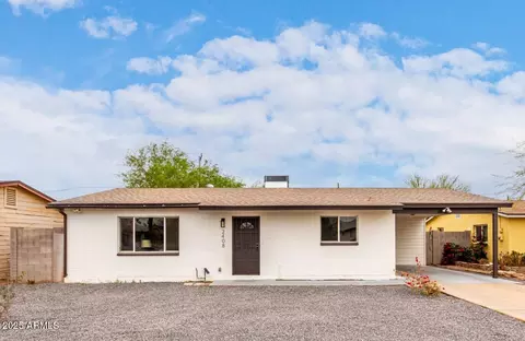 2408 W Flower St, Phoenix, AZ 85015