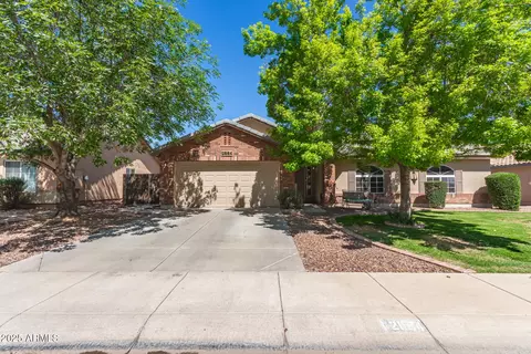 2884 E Pony Ct, Gilbert, AZ 85295