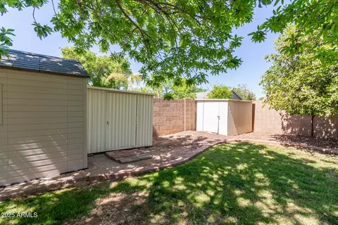 2884 E Pony Ct, Gilbert, AZ 85295 photo 27