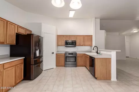 2884 E Pony Ct, Gilbert, AZ 85295 photo 15