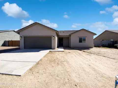 5719 E Santa Clara Dr, San Tan Valley, AZ 85140