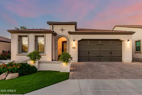 36053 N Stoneware Dr, Queen Creek, AZ 85140