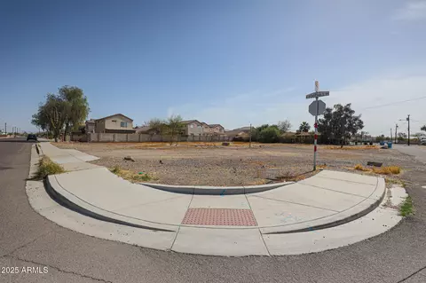 29 W Nn W Adobe Dr #3, Phoenix, AZ 85027