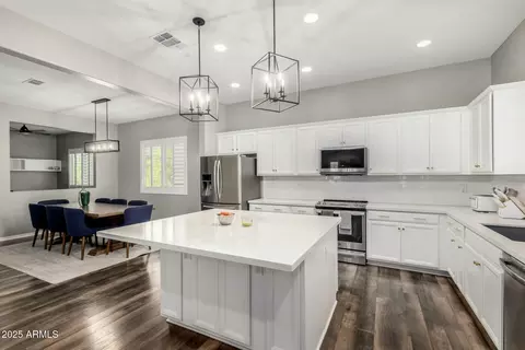 3028 E Austin Dr, Gilbert, AZ 85296 photo 11