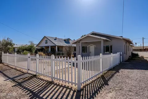 232 S Willow St, Florence, AZ 85132
