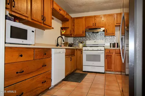 Kitchen - 5508 E Woodward St, Globe, AZ 85501 photo 1 of 2