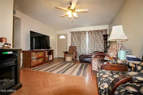 Living - 5508 E Woodward St, Globe, AZ 85501 photo 1 of 1