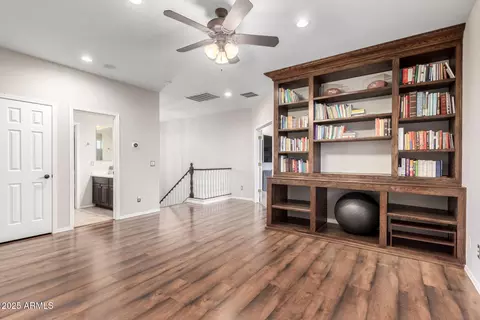 69 E Benrich Dr, Gilbert, AZ 85295 photo 11