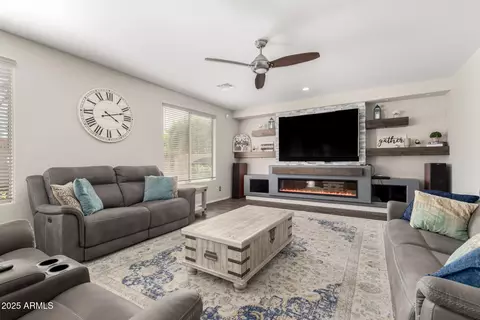 69 E Benrich Dr, Gilbert, AZ 85295 photo 10