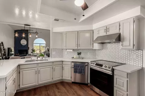6520 E Sugarloaf St, Mesa, AZ 85215 photo 4