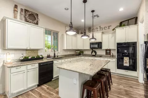 Kitchen - 3046 E Athena Ave, Gilbert, AZ 85297 photo 4 of 6