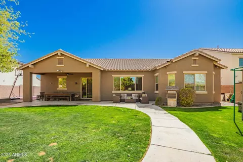 Exterior - 3046 E Athena Ave, Gilbert, AZ 85297 photo 4 of 10
