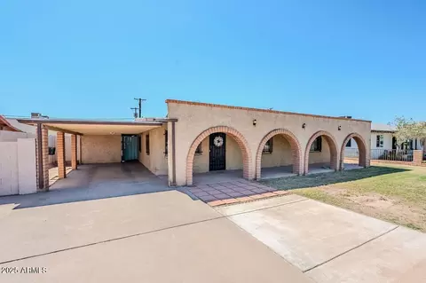 2021 W 1st St, Mesa, AZ 85201