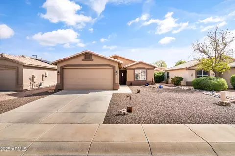 1475 E Runaway Bay Dr, Chandler, AZ 85249