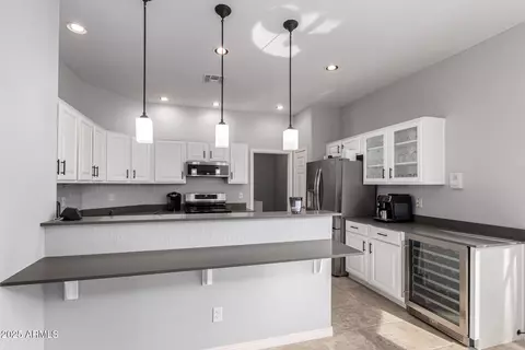 Kitchen - 3131 E Legacy Dr #2018, Phoenix, AZ 85042 photo 1 of 5