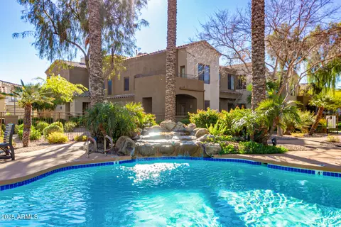 Exterior - 3131 E Legacy Dr #2018, Phoenix, AZ 85042 photo 14 of 17