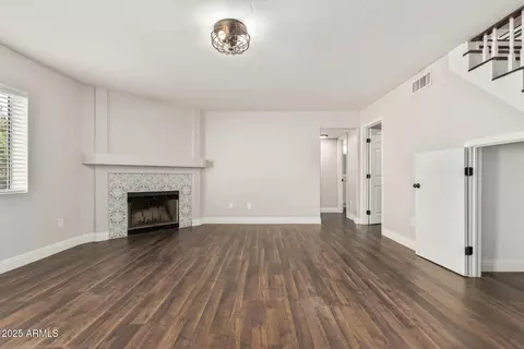 439 N Cobblestone St, Gilbert, AZ 85234 photo 9