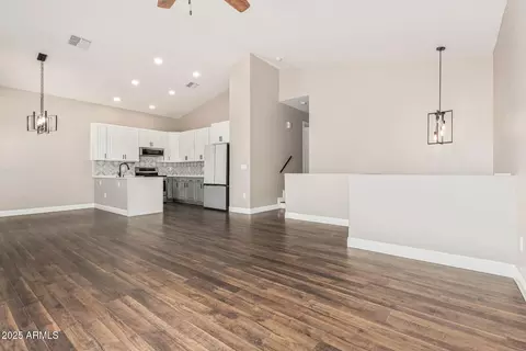 439 N Cobblestone St, Gilbert, AZ 85234 photo 15