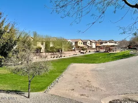 Exterior - 3914 E Constance Way, Phoenix, AZ 85042 photo 6 of 12