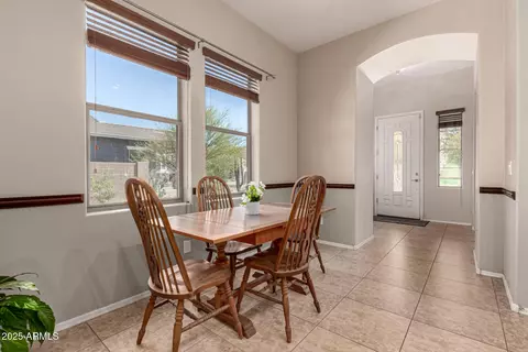 Entry Way - 3914 E Constance Way, Phoenix, AZ 85042 photo 2 of 4