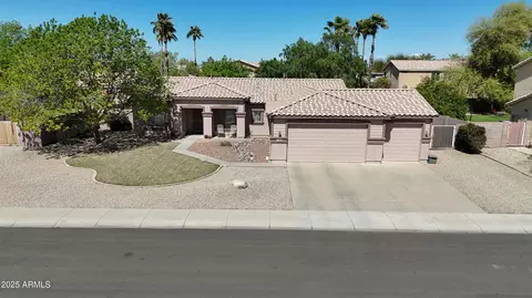 1062 E Canyon Way, Chandler, AZ 85249