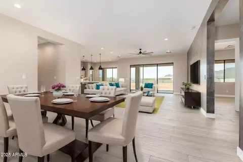 1712 E Cloud Rd, Phoenix, AZ 85086 photo 4