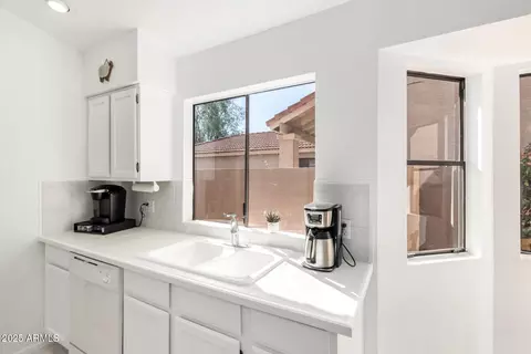 3980 E Verbena Ct, Phoenix, AZ 85044 photo 19