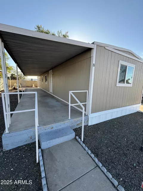5745 W Maryland Ave #8, Glendale, AZ 85301