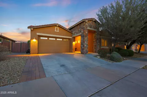 24117 N 165th Dr, Surprise, AZ 85387
