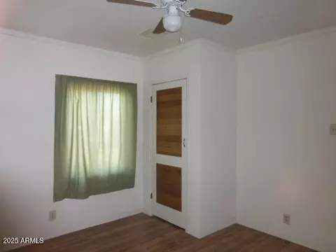 Bedroom - 443 W Ivanhoe Rd, Kearny, AZ 85137 photo 2 of 3