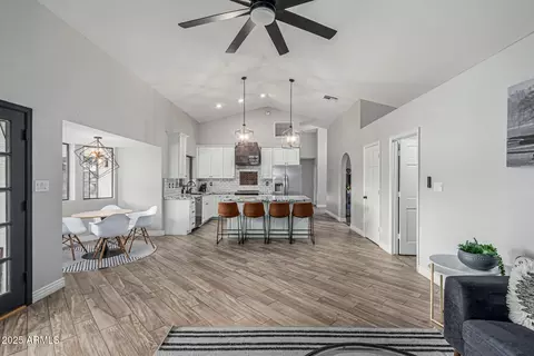 1134 E Le Marche Ave, Phoenix, AZ 85022 photo 19