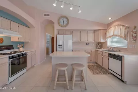 Kitchen - 7325 E Kiva Ave, Mesa, AZ 85209 photo 1 of 3