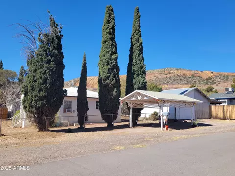 53 Spray Ave, Bisbee, AZ 85603