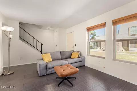 904 E Bendix Dr, Tempe, AZ 85283 photo 5