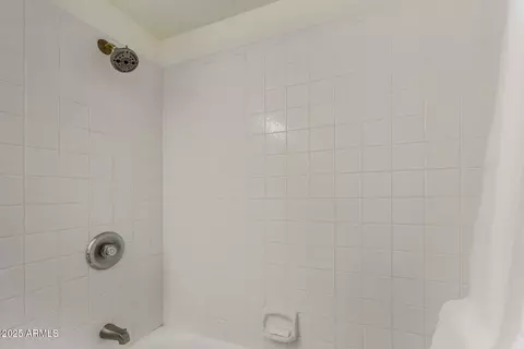 904 E Bendix Dr, Tempe, AZ 85283 photo 20