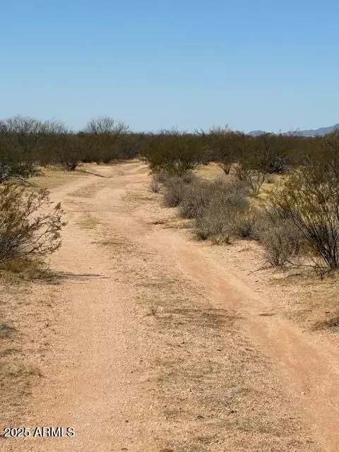 00 E Desert Hills Rd #-, Stanfield, AZ 85172