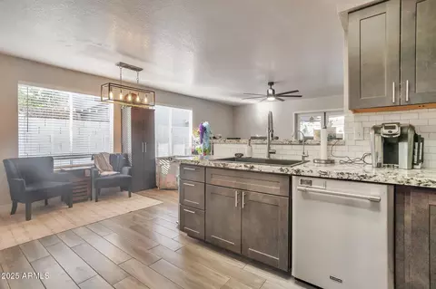 441 S Maple -- #68, Mesa, AZ 85206 photo 12