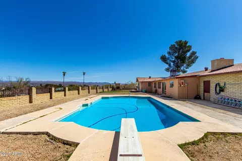 1920 Loma Linda Dr, Wickenburg, AZ 85390