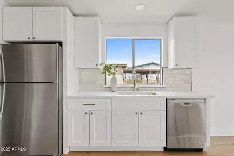 2152 E 14th Ave, Apache Junction, AZ 85119 photo 12