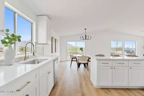 2152 E 14th Ave, Apache Junction, AZ 85119 photo 11