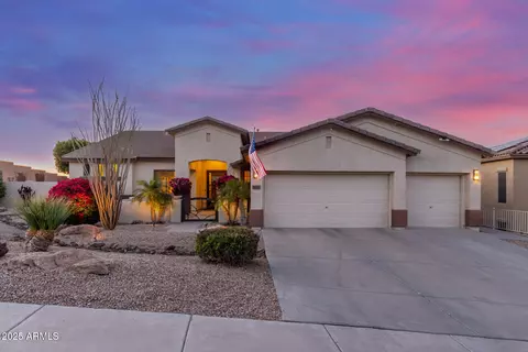 6022 W Fetlock Trl, Phoenix, AZ 85083