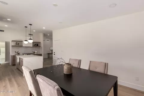Dining - 3939 E Sahuaro Dr, Phoenix, AZ 85028 photo 1 of 1