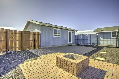 5274 E Polly Dr, Hereford, AZ 85615 photo 4