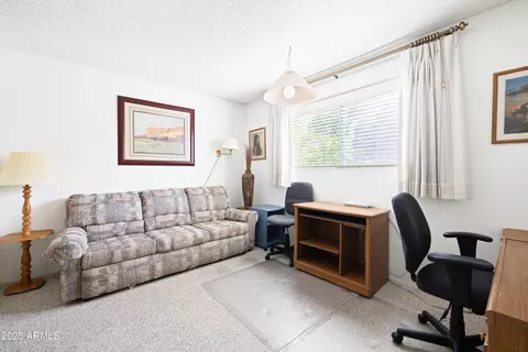 Bedroom - 5525 E Thomas Rd #N5, Phoenix, AZ 85018 photo 2 of 3