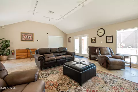View/Area - 5525 E Thomas Rd #N5, Phoenix, AZ 85018 photo 1 of 1