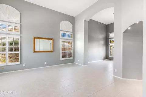 Living - 1334 E Voltaire Ave, Phoenix, AZ 85022 photo 2 of 8